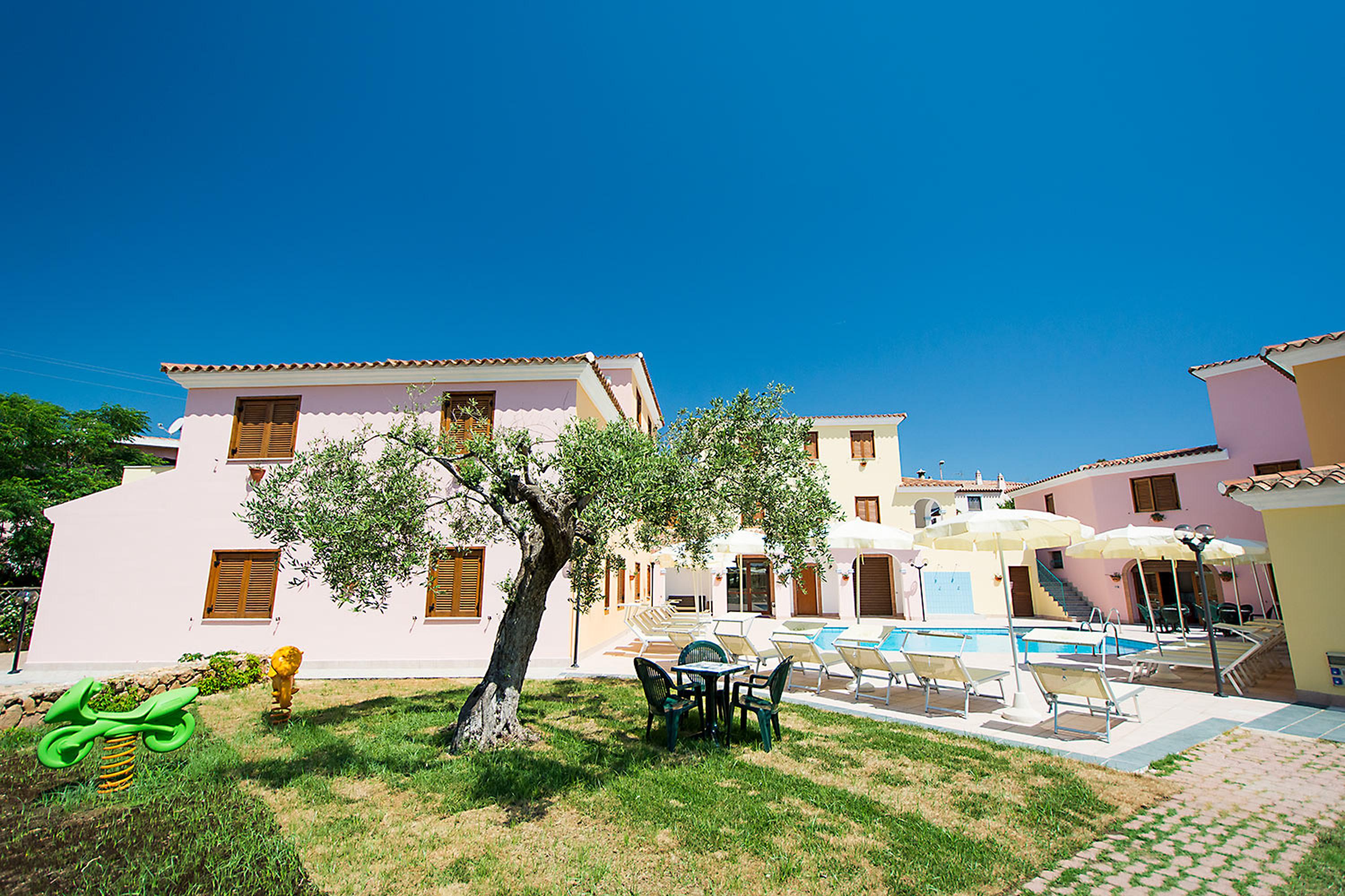 Residence Cala Viola Cala Liberotto Exteriör bild