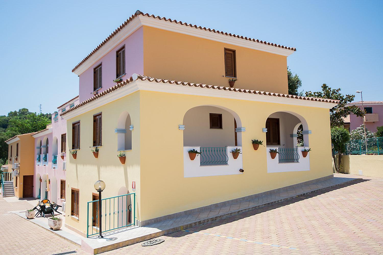 Residence Cala Viola Cala Liberotto Exteriör bild