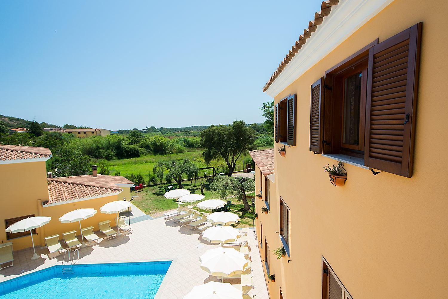 Residence Cala Viola Cala Liberotto Exteriör bild