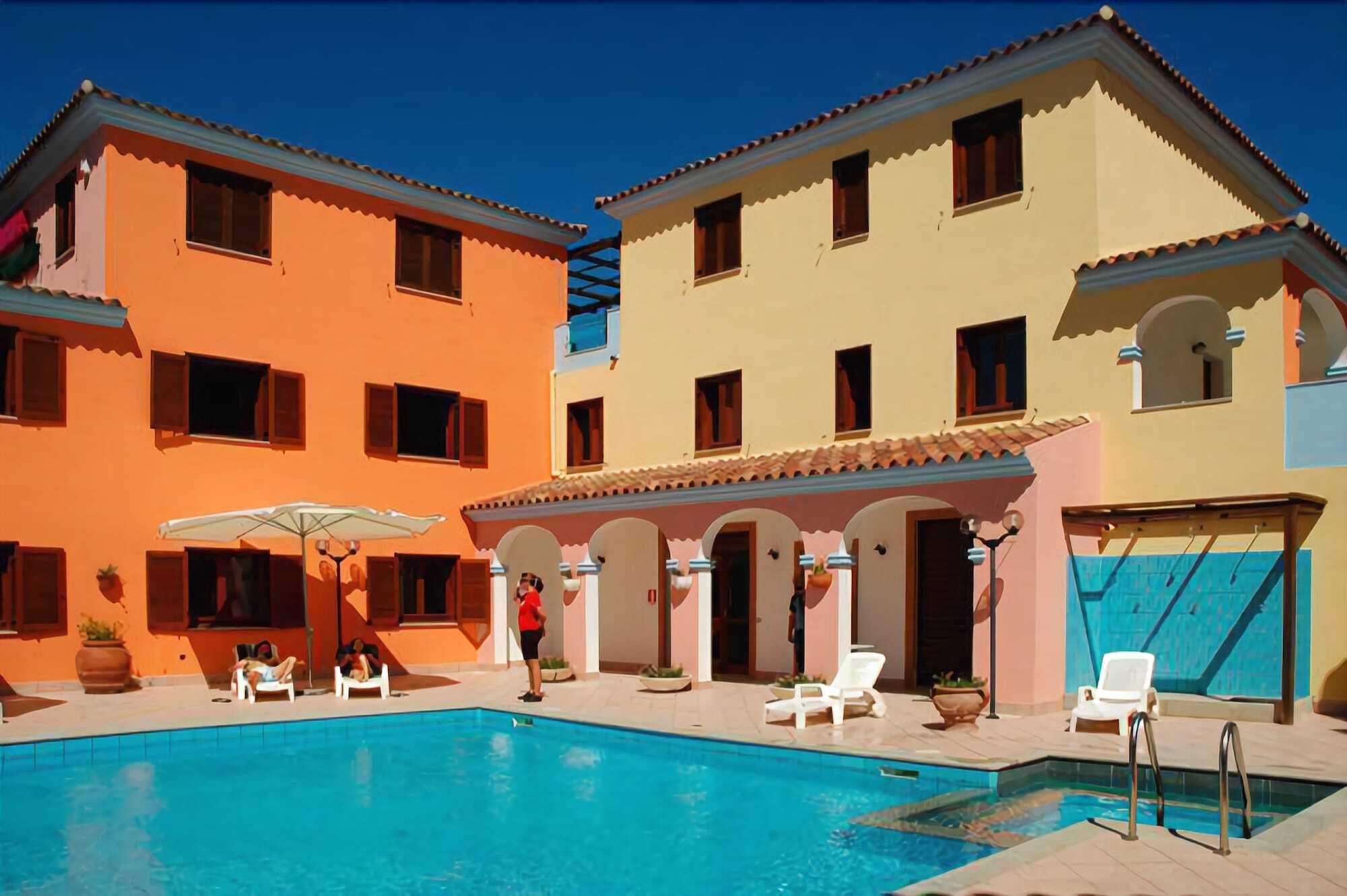 Residence Cala Viola Cala Liberotto Exteriör bild